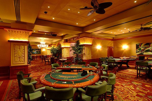 GAMINATOR Casino Live Casino